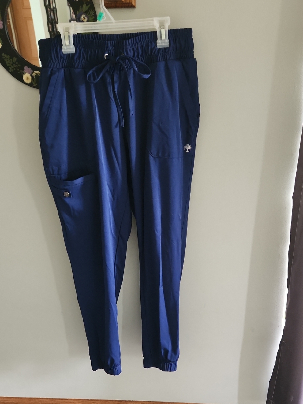 Women's Navy Blue Drawstring Medical/scrubs Joggers Sz. Medium
